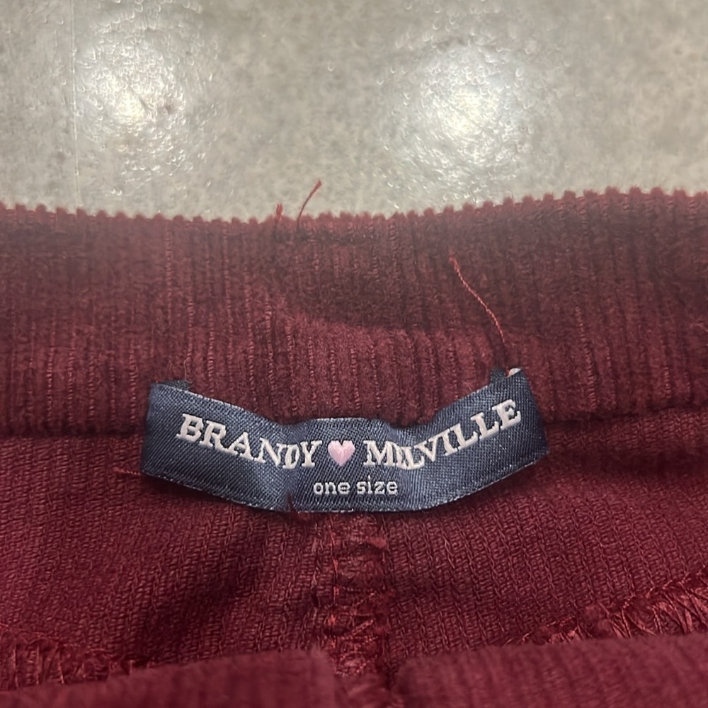 Brandy Melville High Rise Corduroy Mini Skirt Burgundy Size Small - Picture 4 of 6